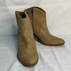 Dolce Vita DV8 Vegan Leather Ankle Booties Carling size 12
